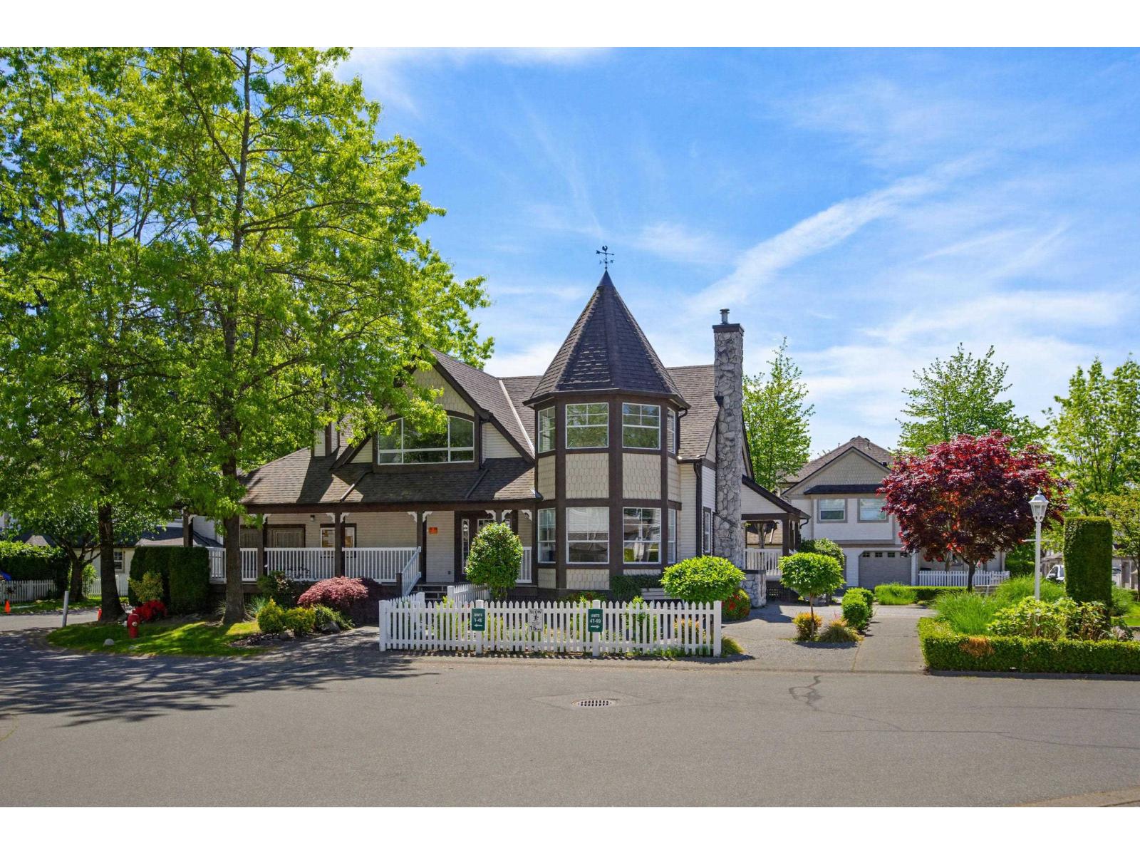 54 16318 82 AVENUE, Surrey