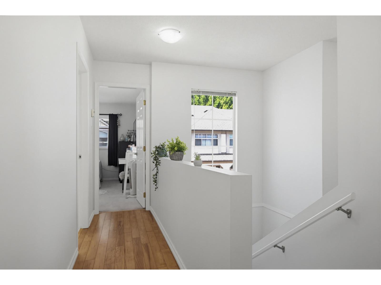 54 16318 82 AVENUE, Surrey