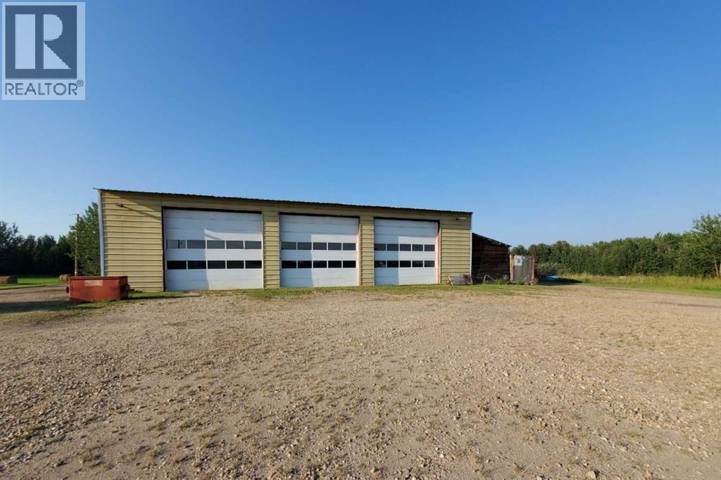 592061B Highway 658 — photo 13