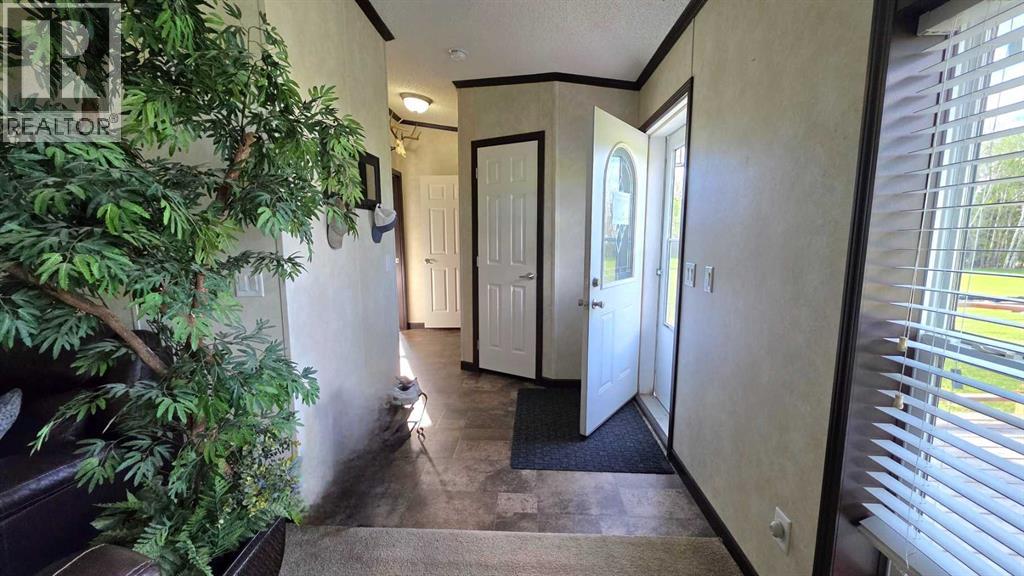 592061B Highway 658 — photo 19