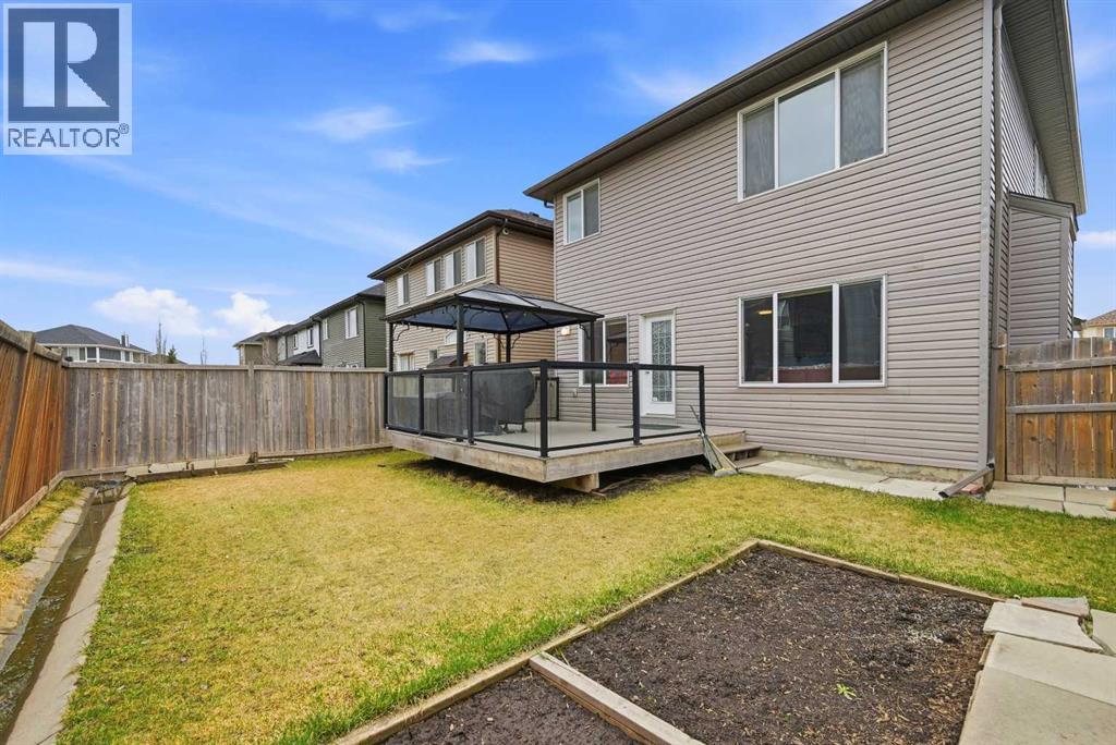 61 Saddleland Drive NE - 44