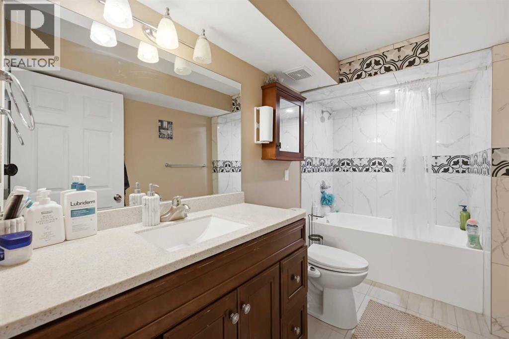 61 Saddleland Drive NE - 39