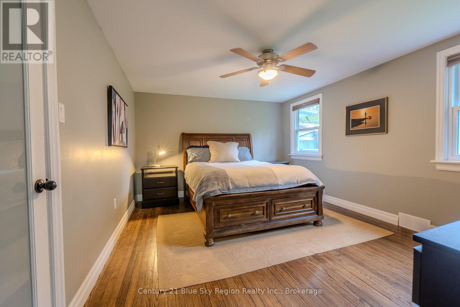 1052 COPELAND STREET - 13