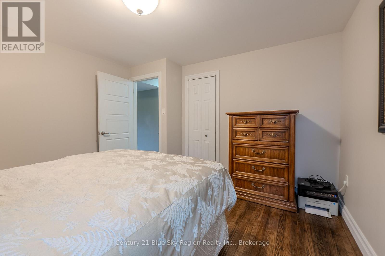 1052 COPELAND STREET - 19