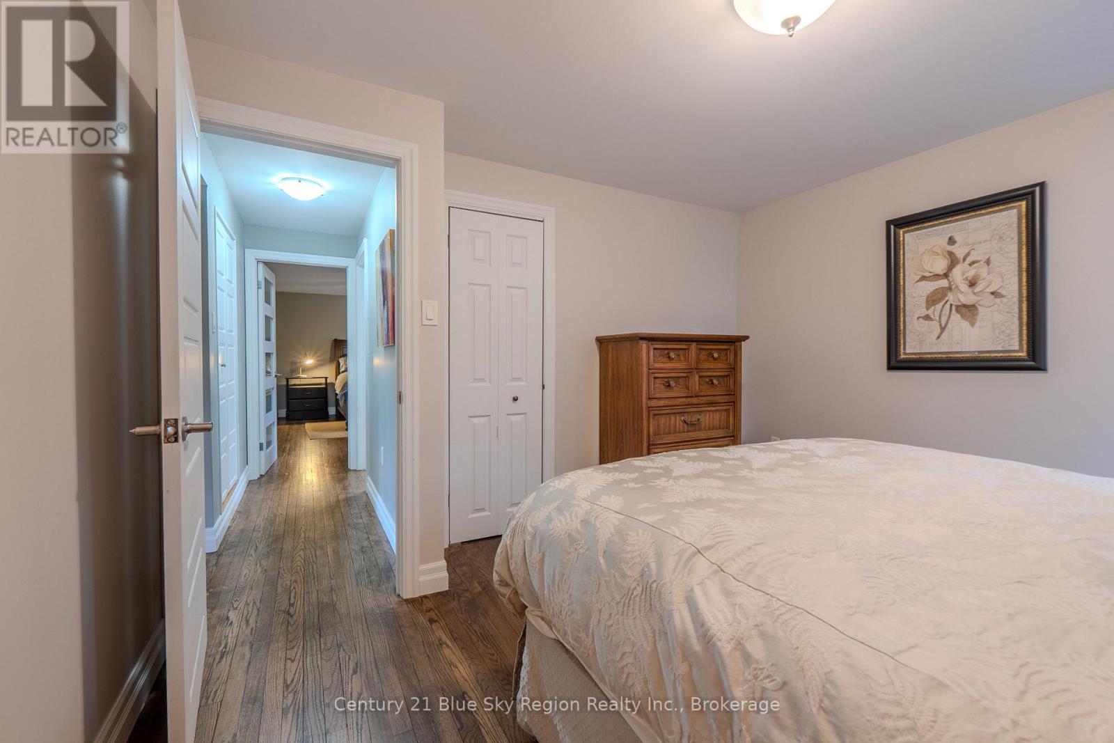 1052 COPELAND STREET - 20