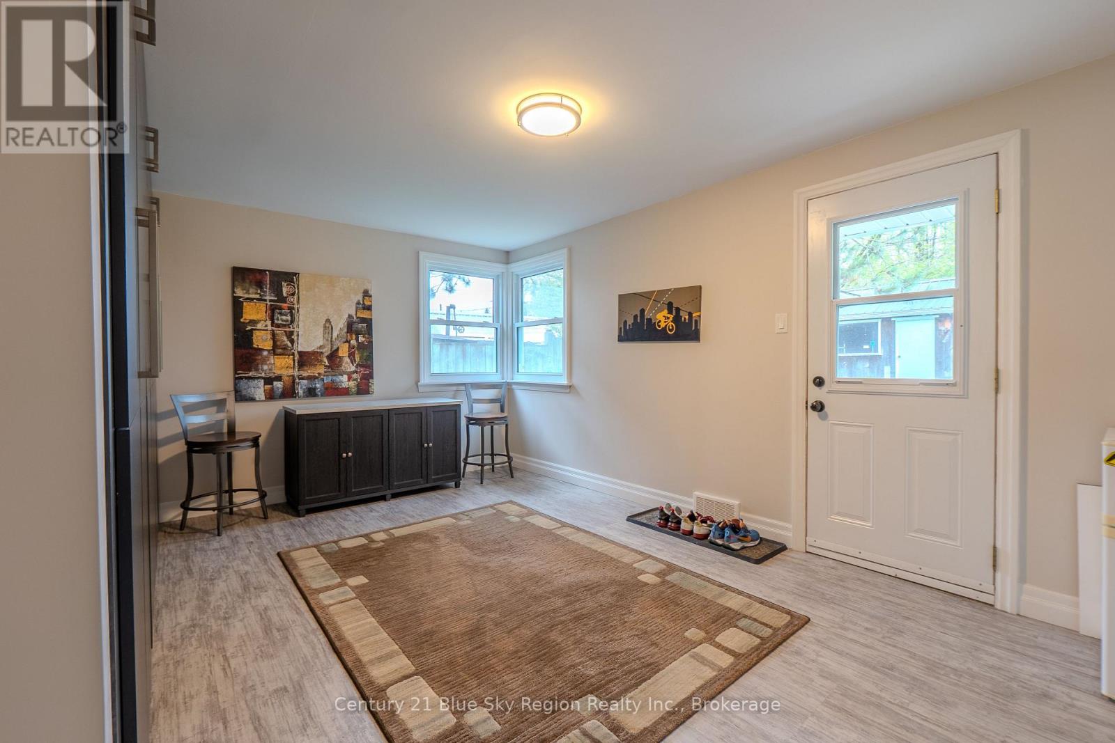 1052 COPELAND STREET - 23