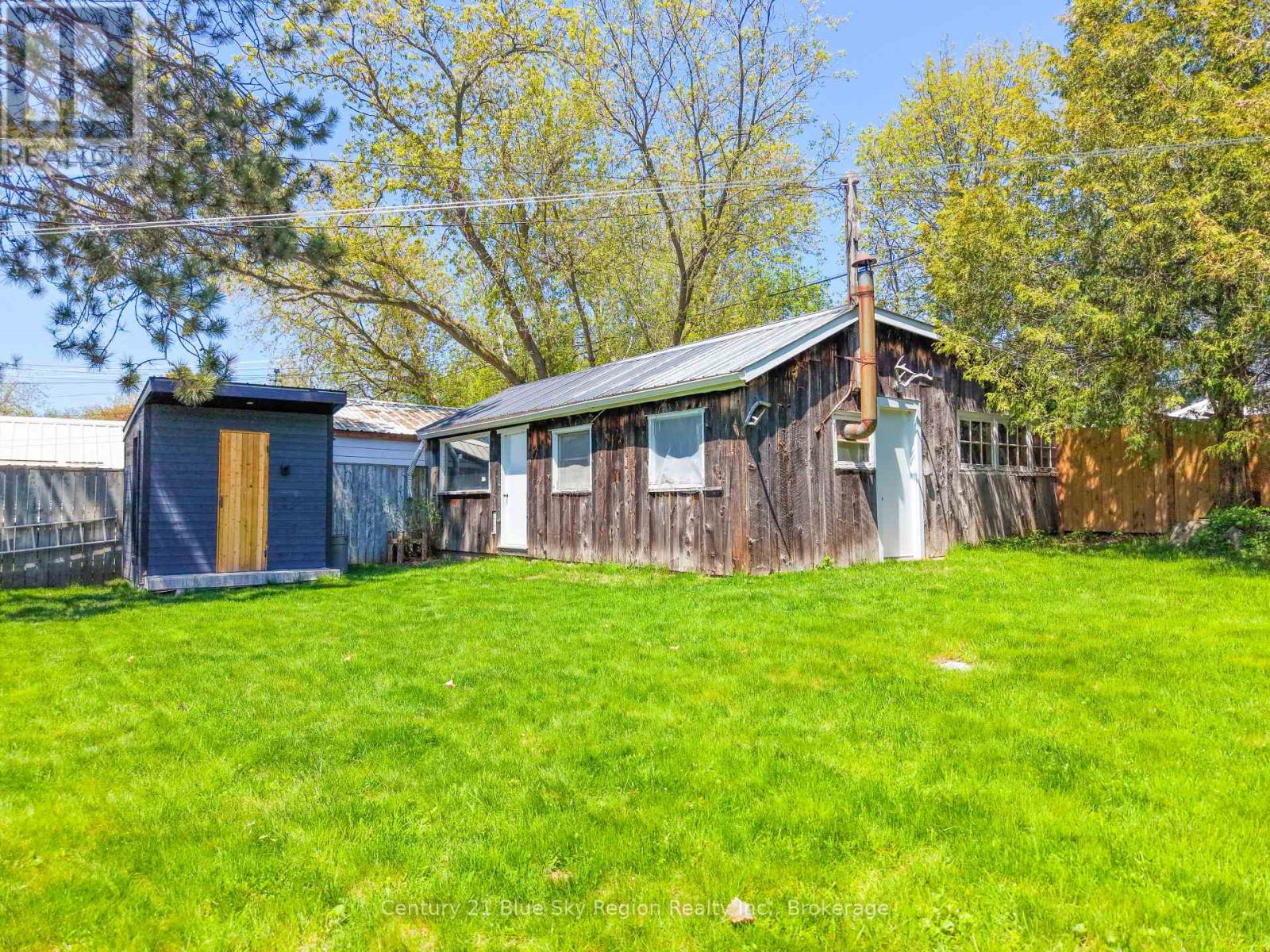 1052 COPELAND STREET - 30
