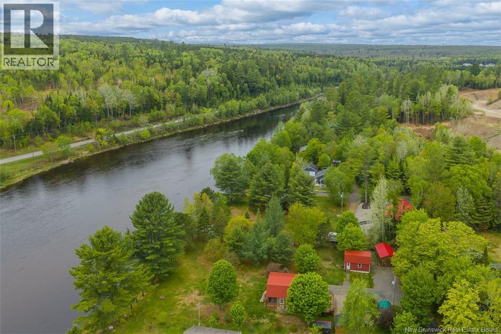 22 Cottage Lane - 40