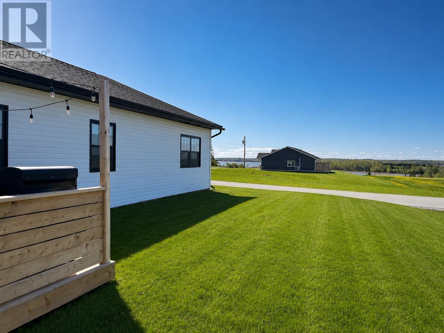 109 WATERS EDGE Lane - 5