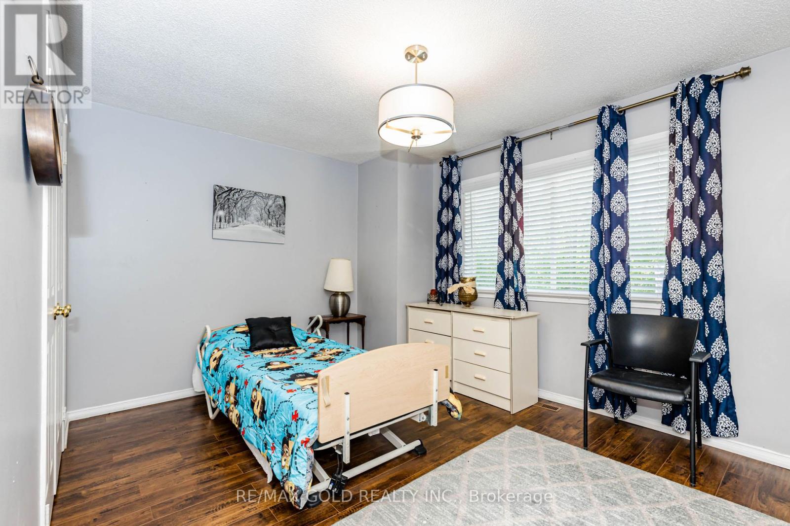 103 VIVIANS CRESCENT - 29