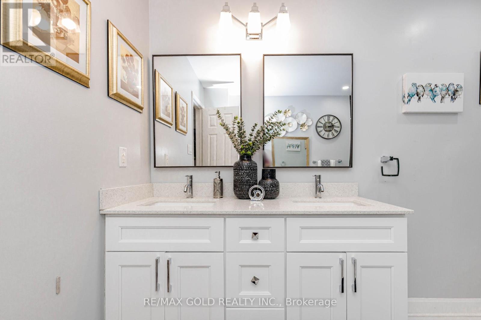 103 VIVIANS CRESCENT - 25