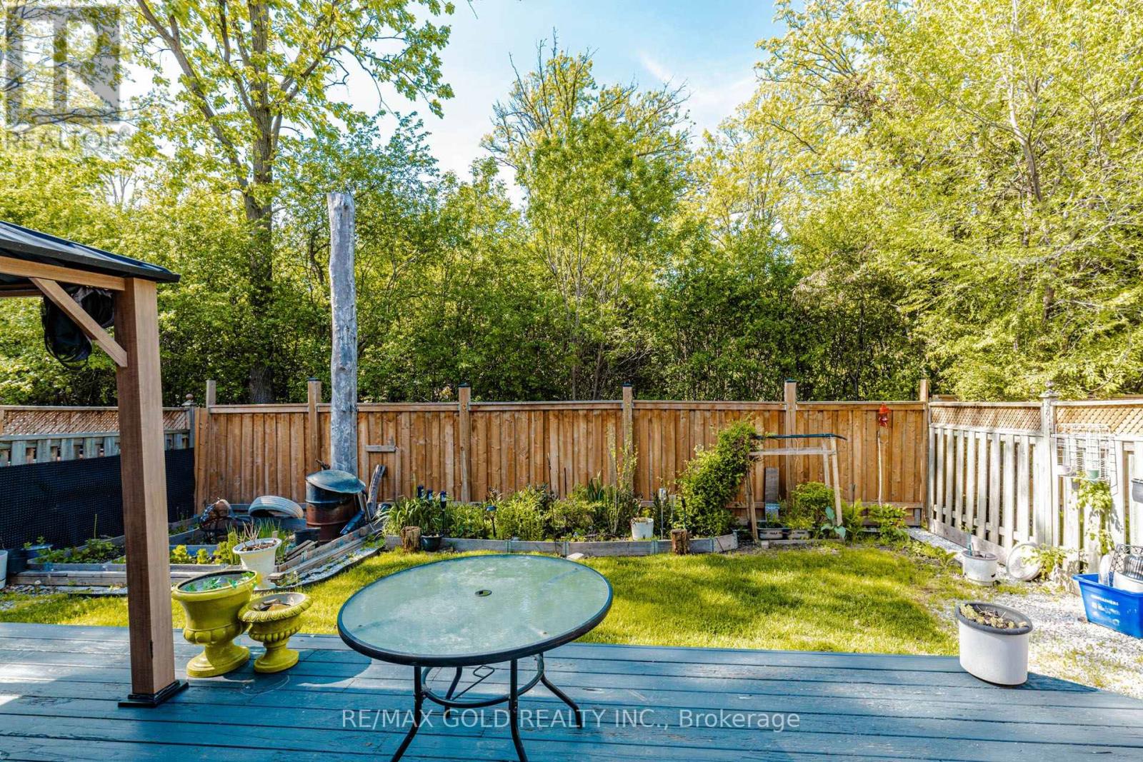 103 VIVIANS CRESCENT - 41