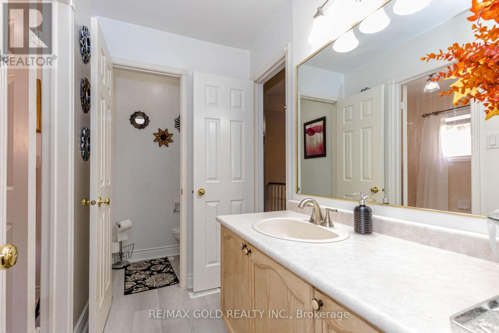 103 VIVIANS CRESCENT - 34