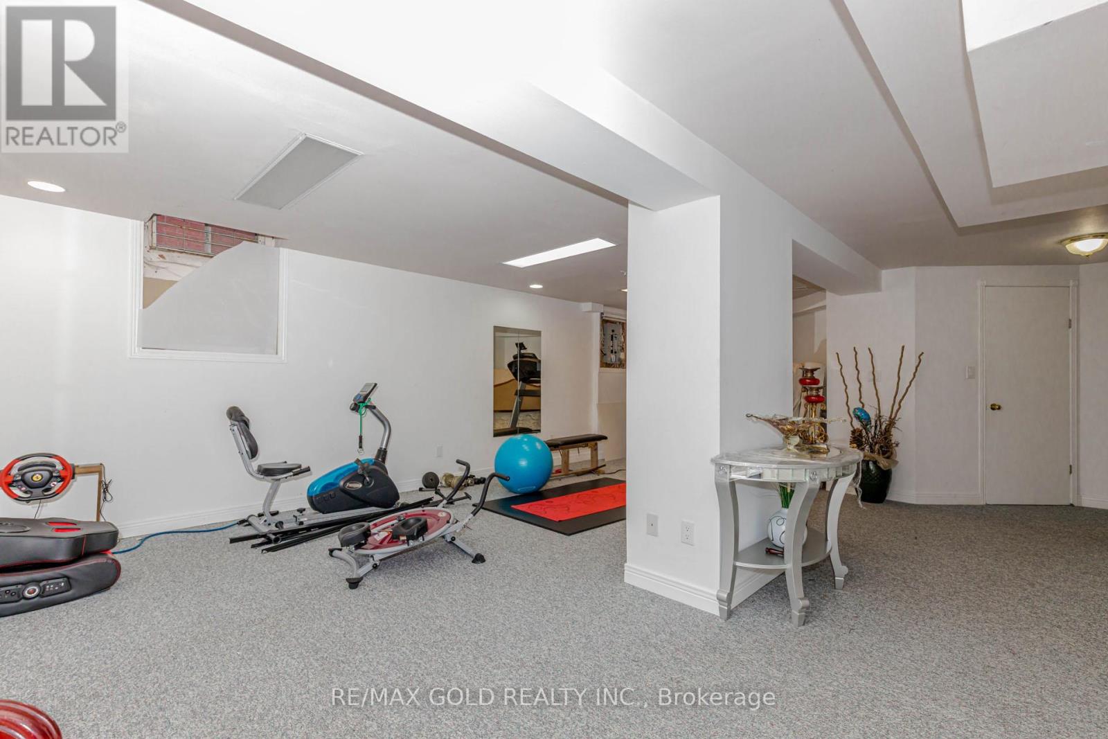 103 VIVIANS CRESCENT - 38