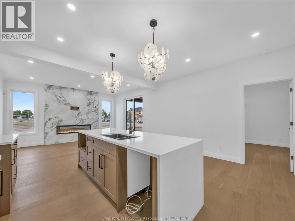 660 LINDEN - 9