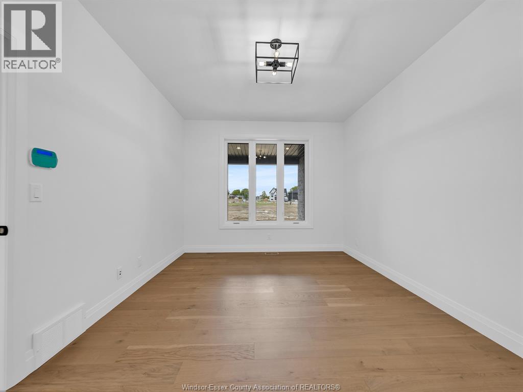 660 LINDEN - 16