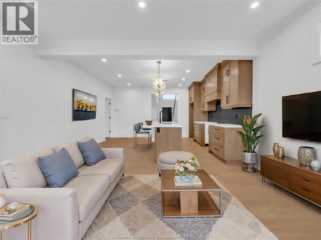 660 LINDEN - 13