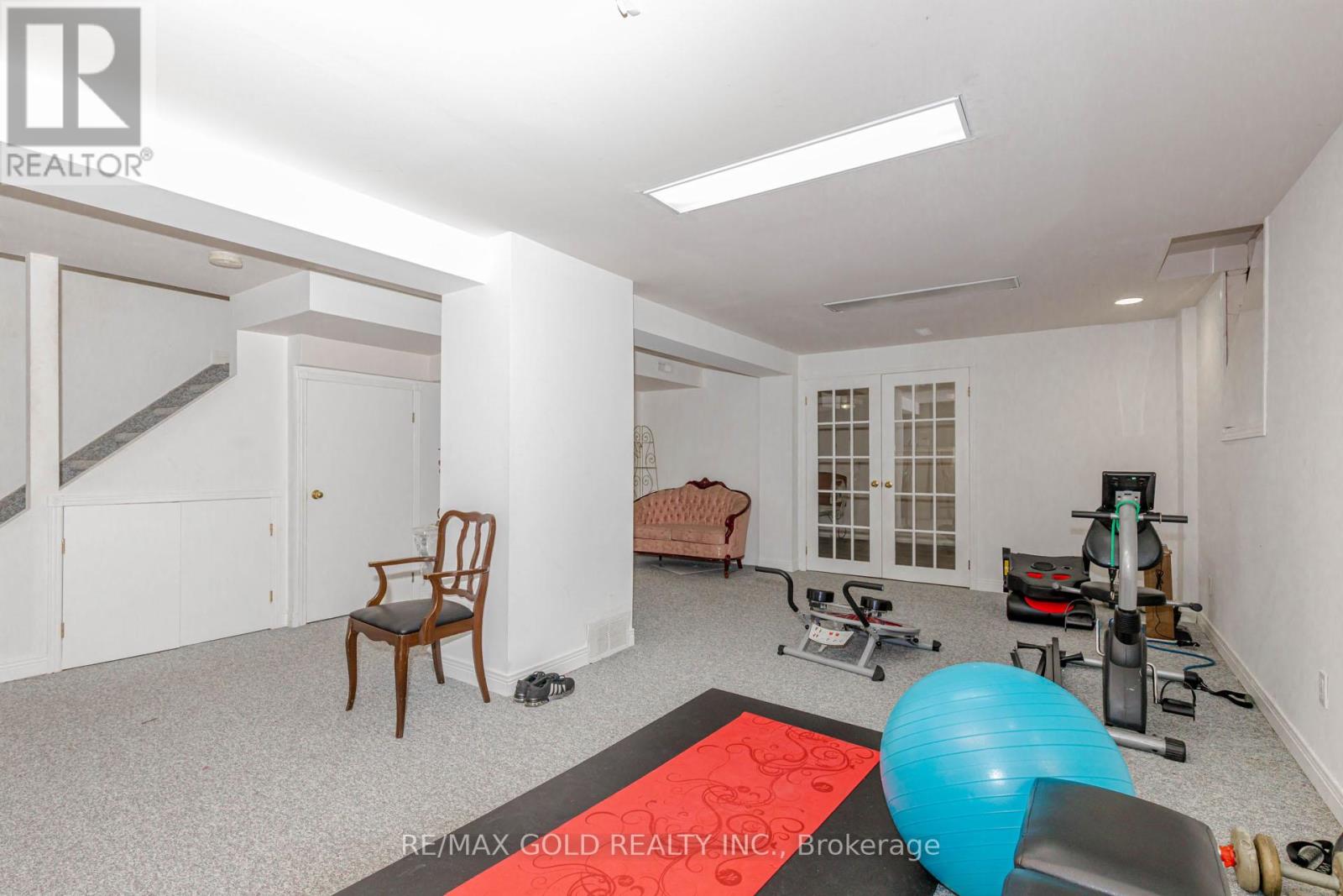 103 VIVIANS CRESCENT - 39
