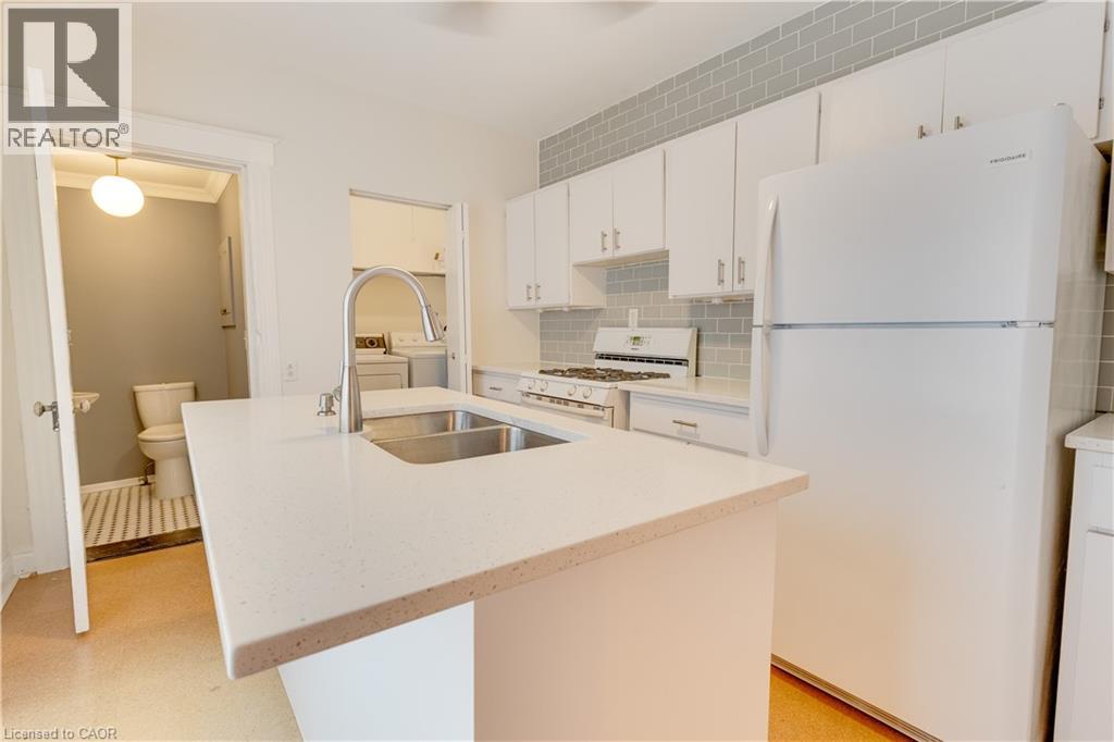 808 MONMOUTH Road - 13