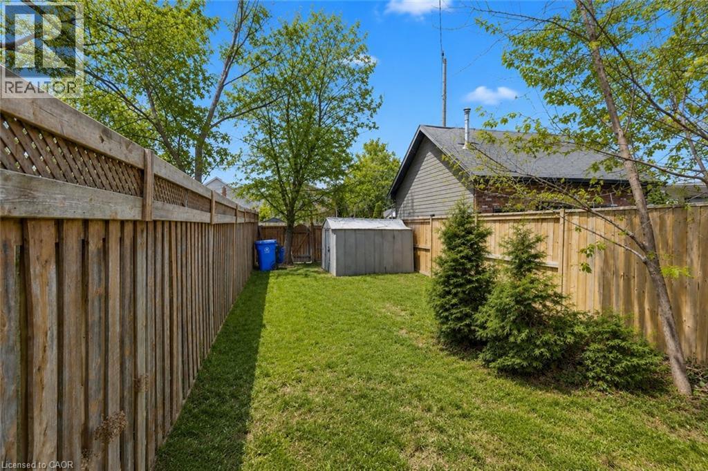 808 MONMOUTH Road - 4