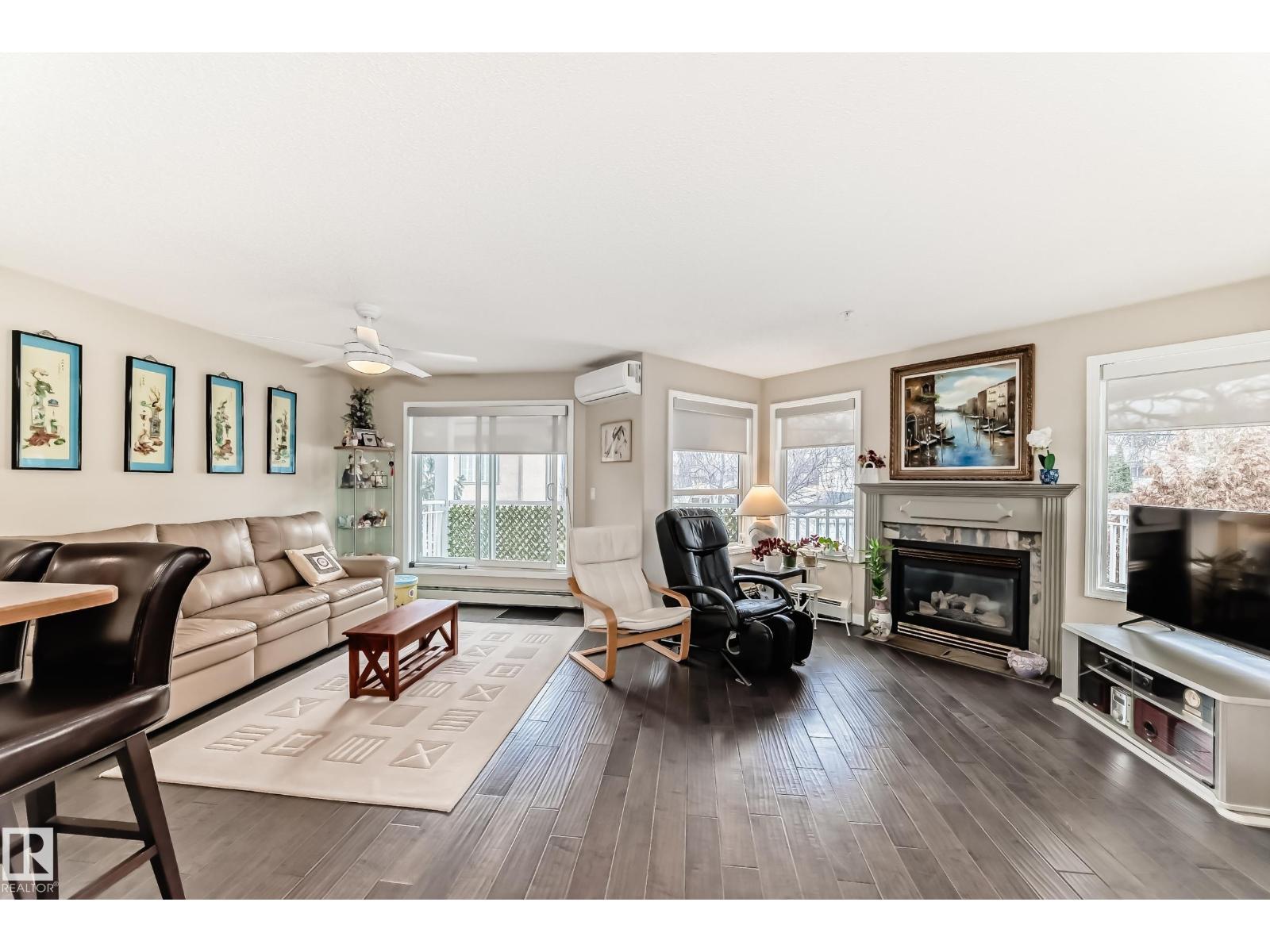 #215 10951 124 ST NW - 1