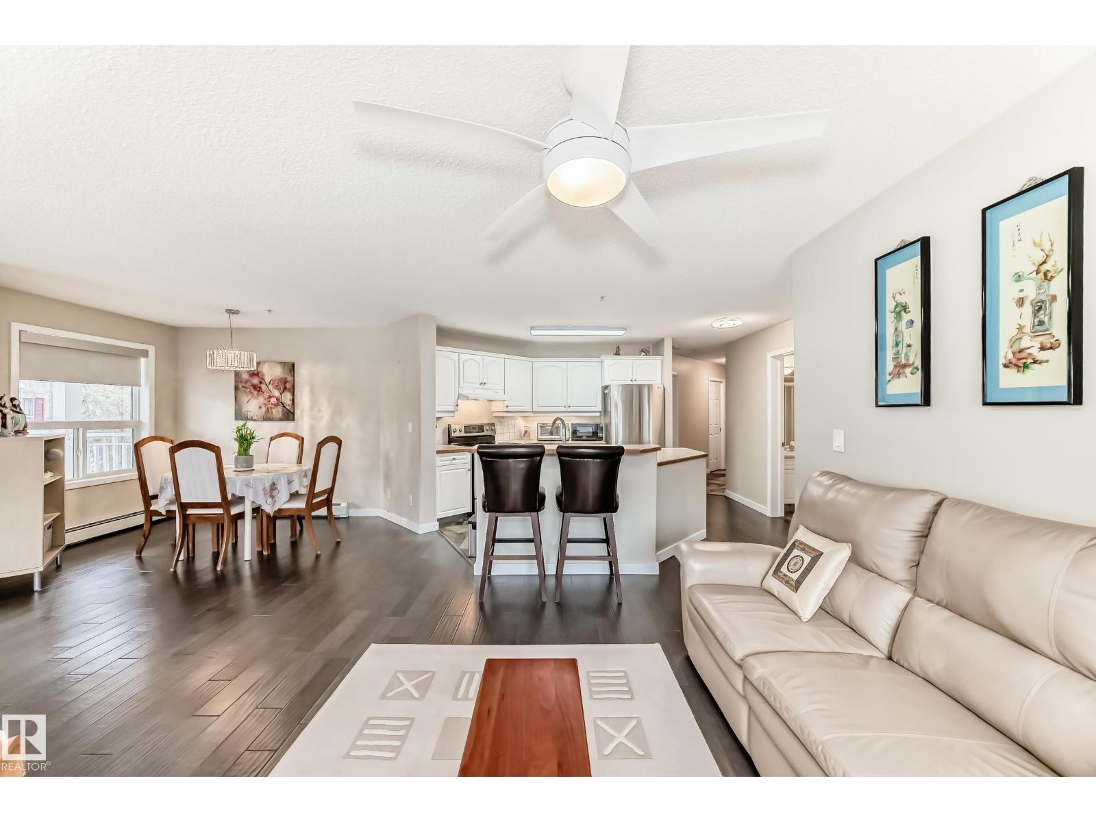 #215 10951 124 ST NW - 15