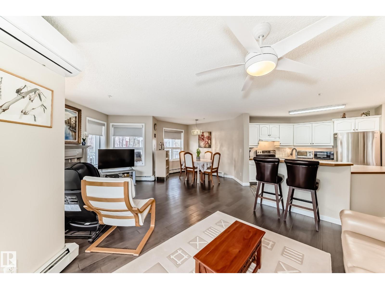 #215 10951 124 ST NW - 16
