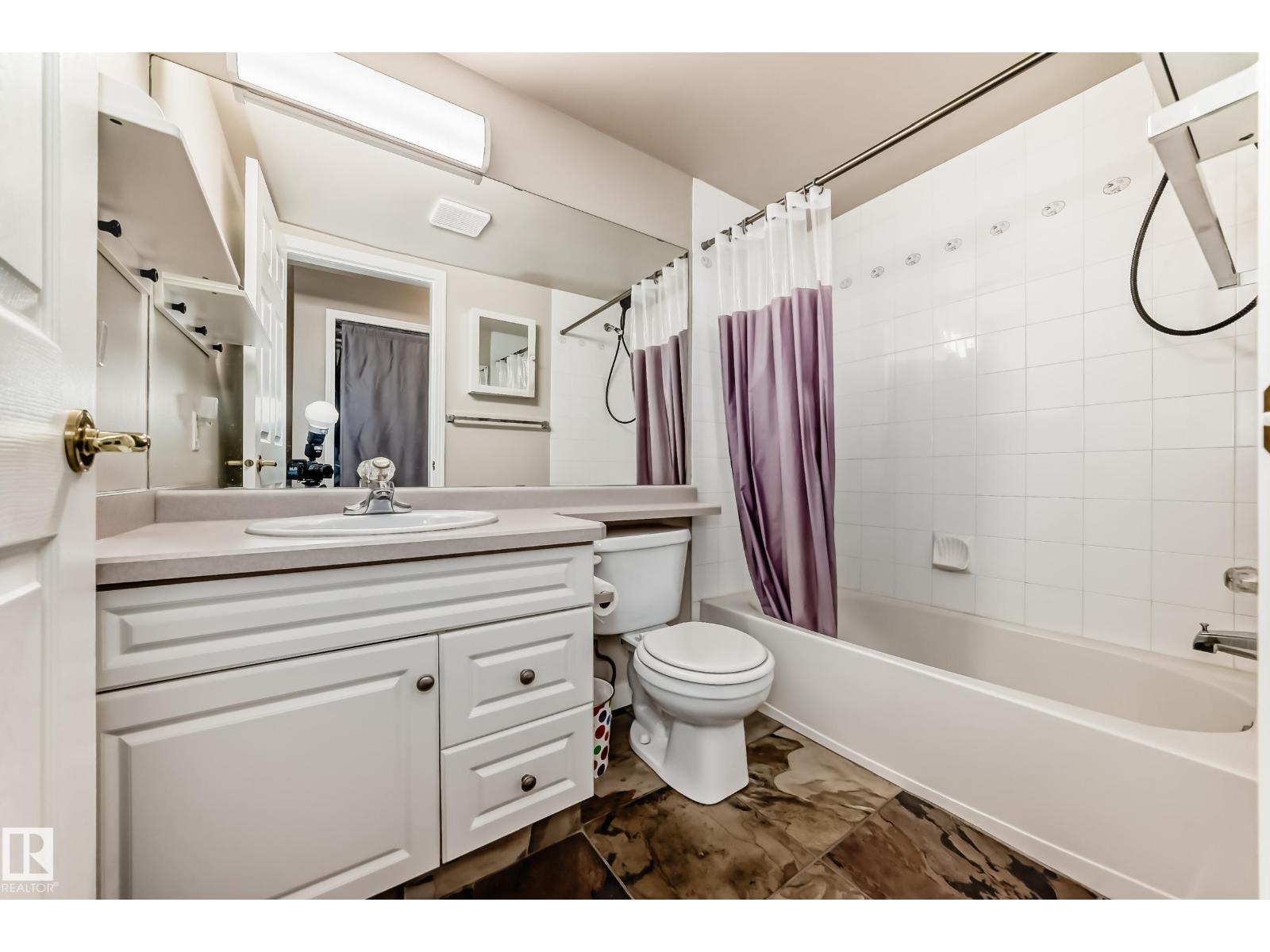 #215 10951 124 ST NW - 19