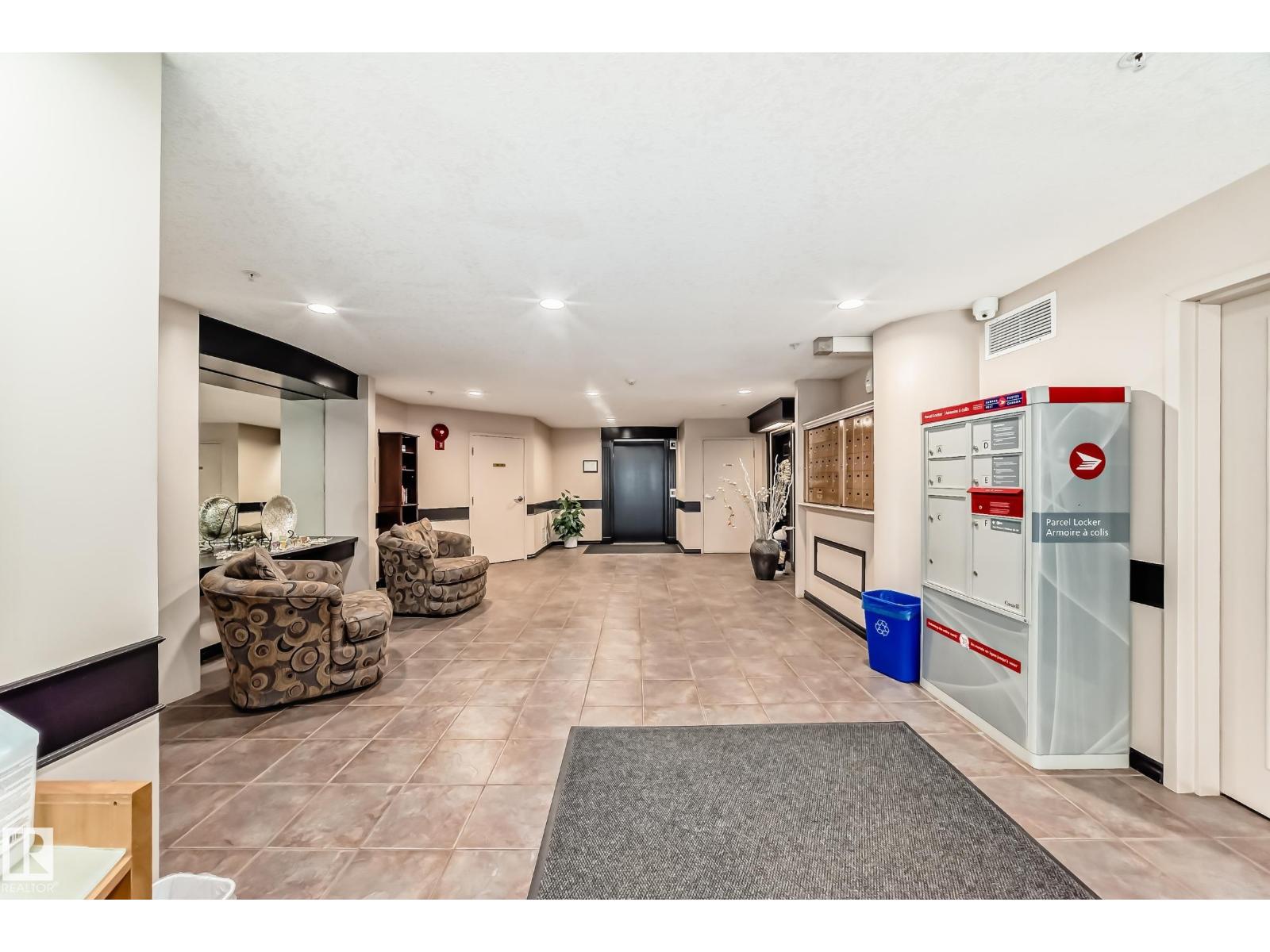 #215 10951 124 ST NW - 35