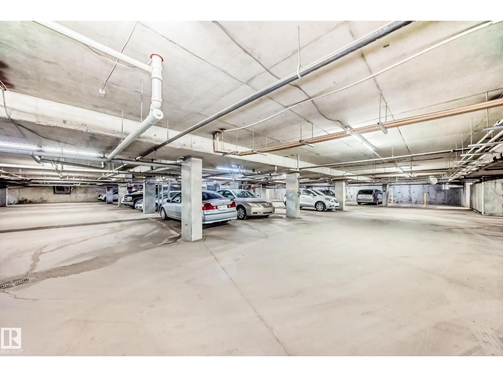 #215 10951 124 ST NW - 40