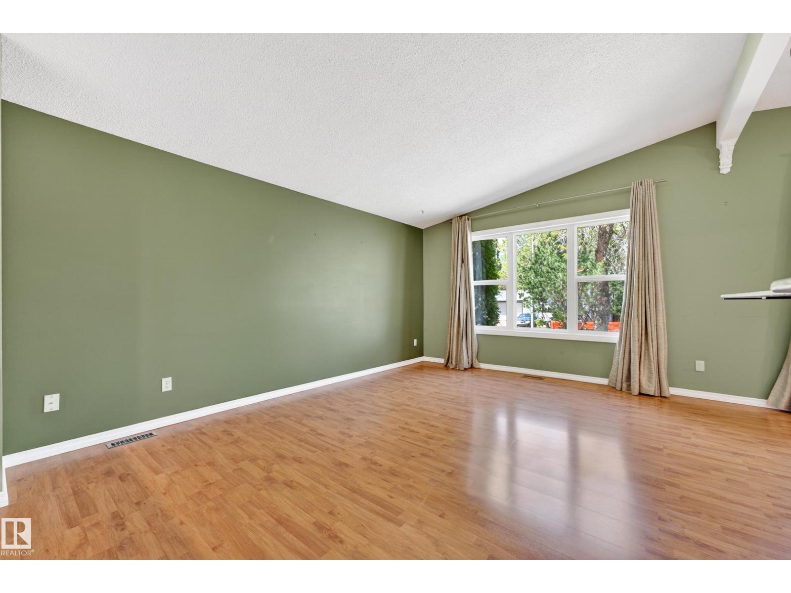 1017 McDermid DR - 10
