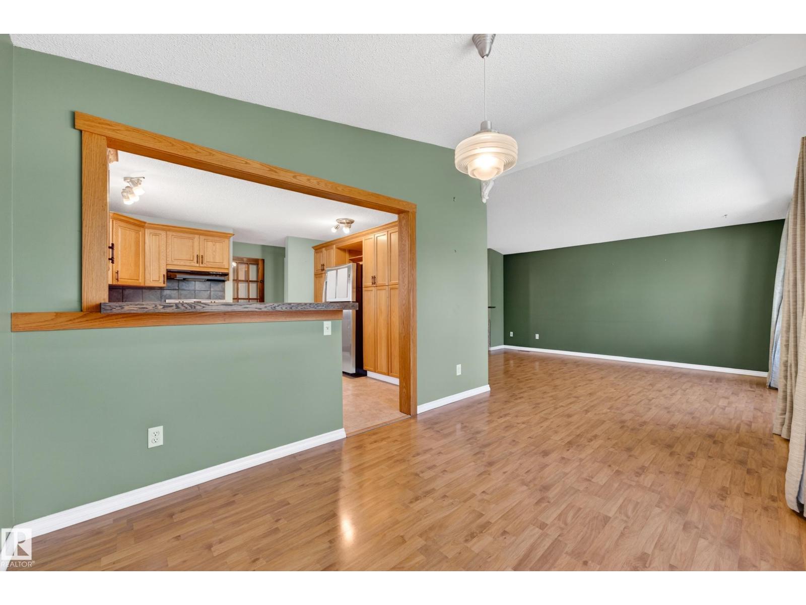 1017 McDermid DR - 17