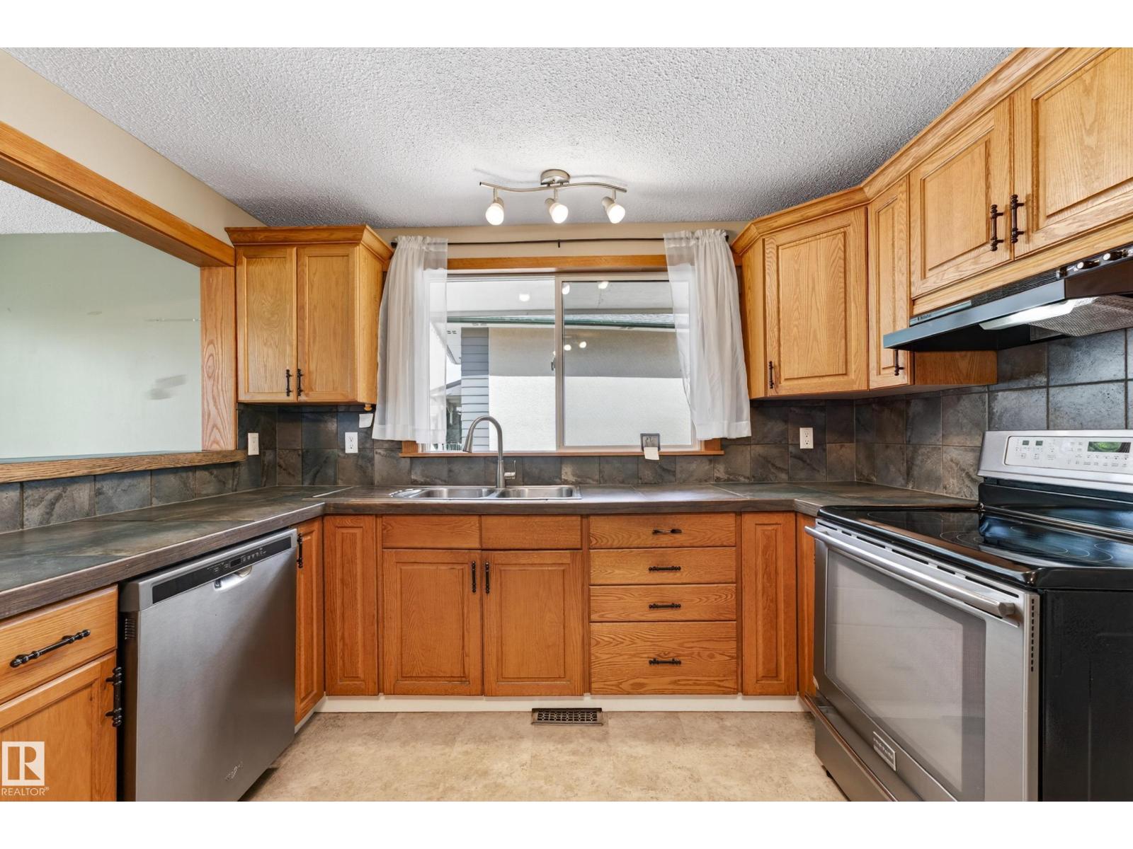 1017 McDermid DR - 20
