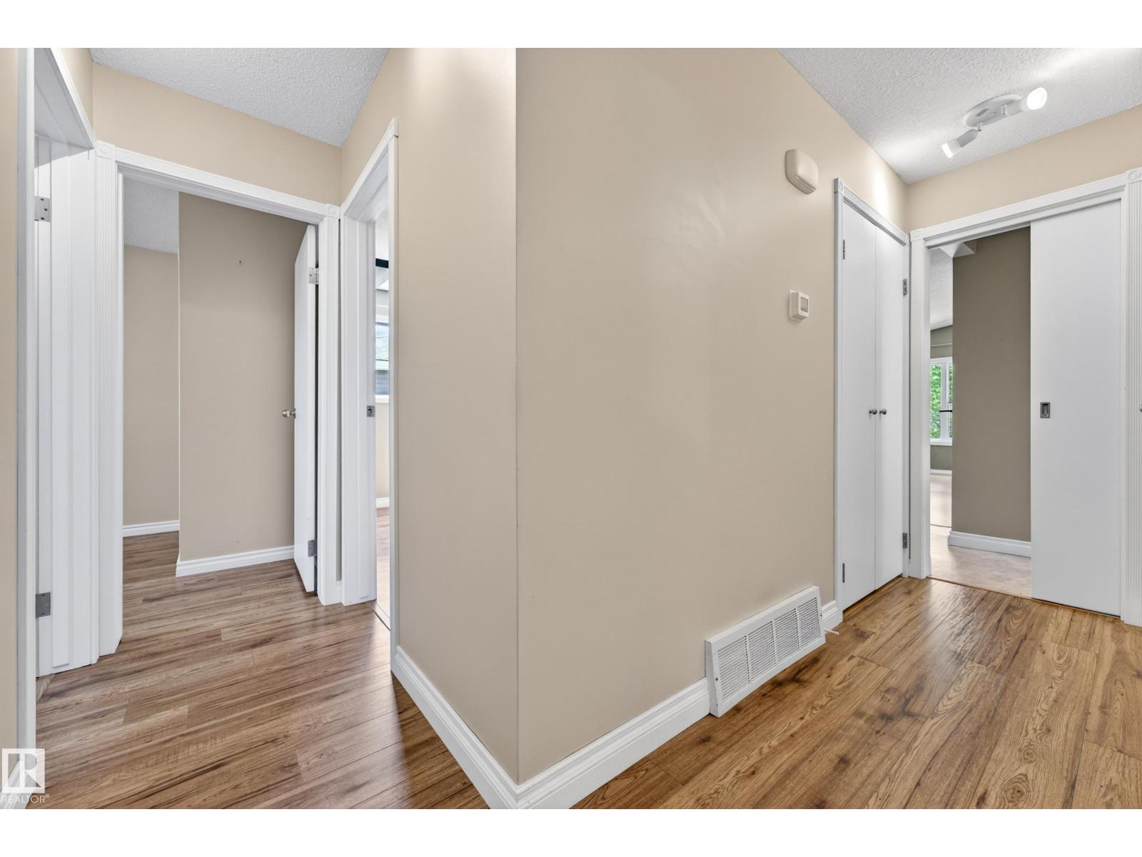 1017 McDermid DR - 31