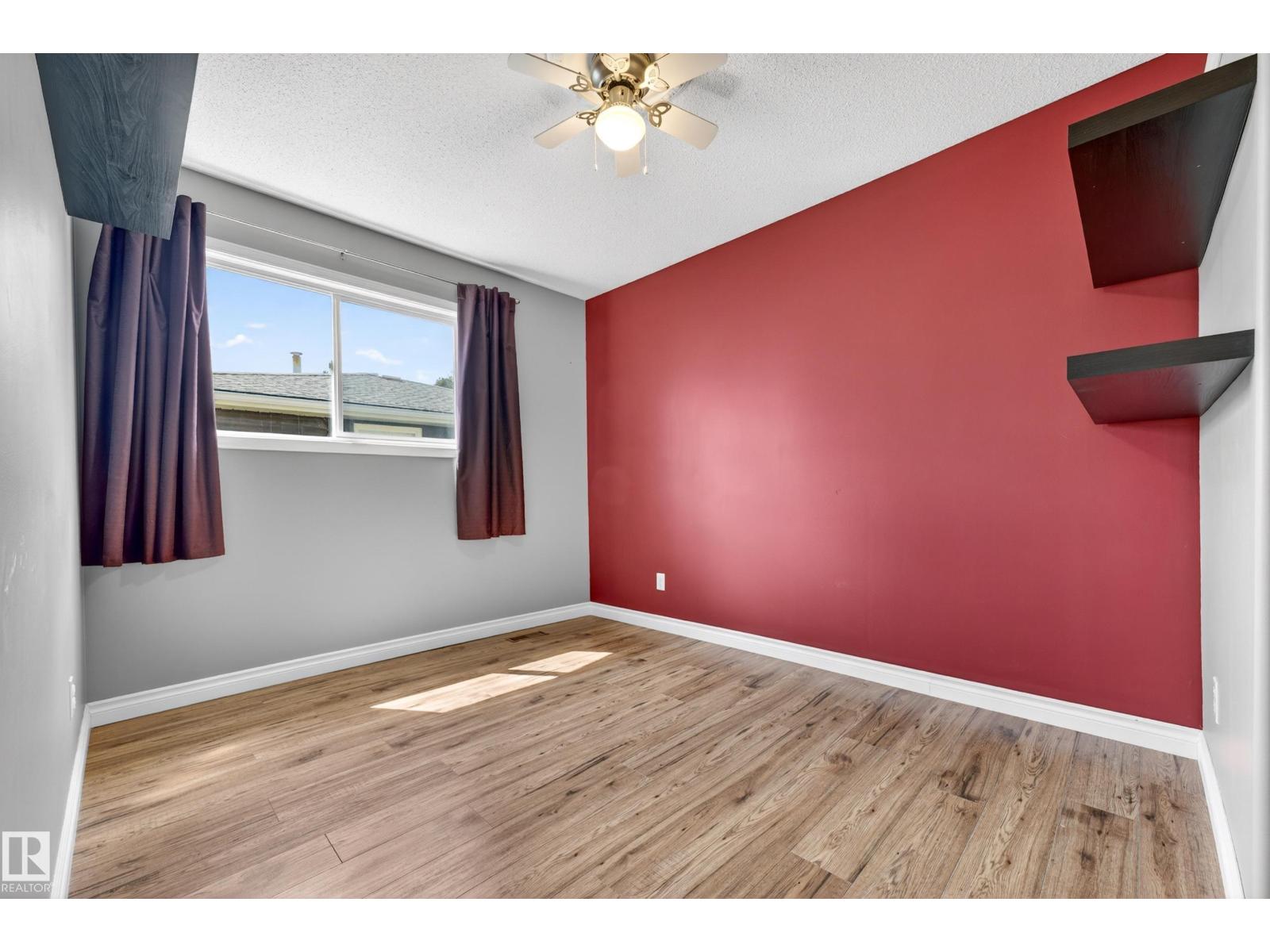 1017 McDermid DR - 33