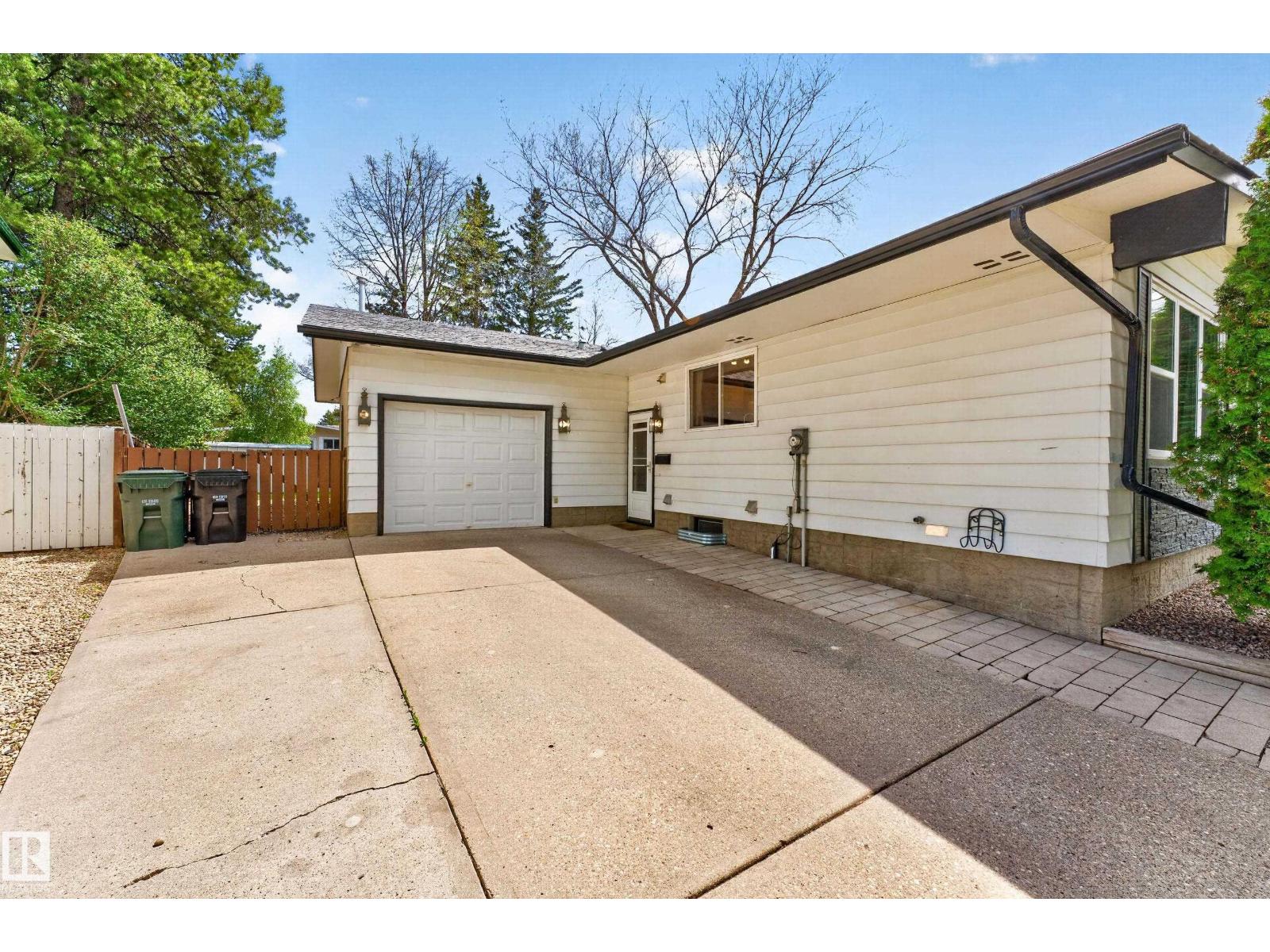 1017 McDermid DR - 4