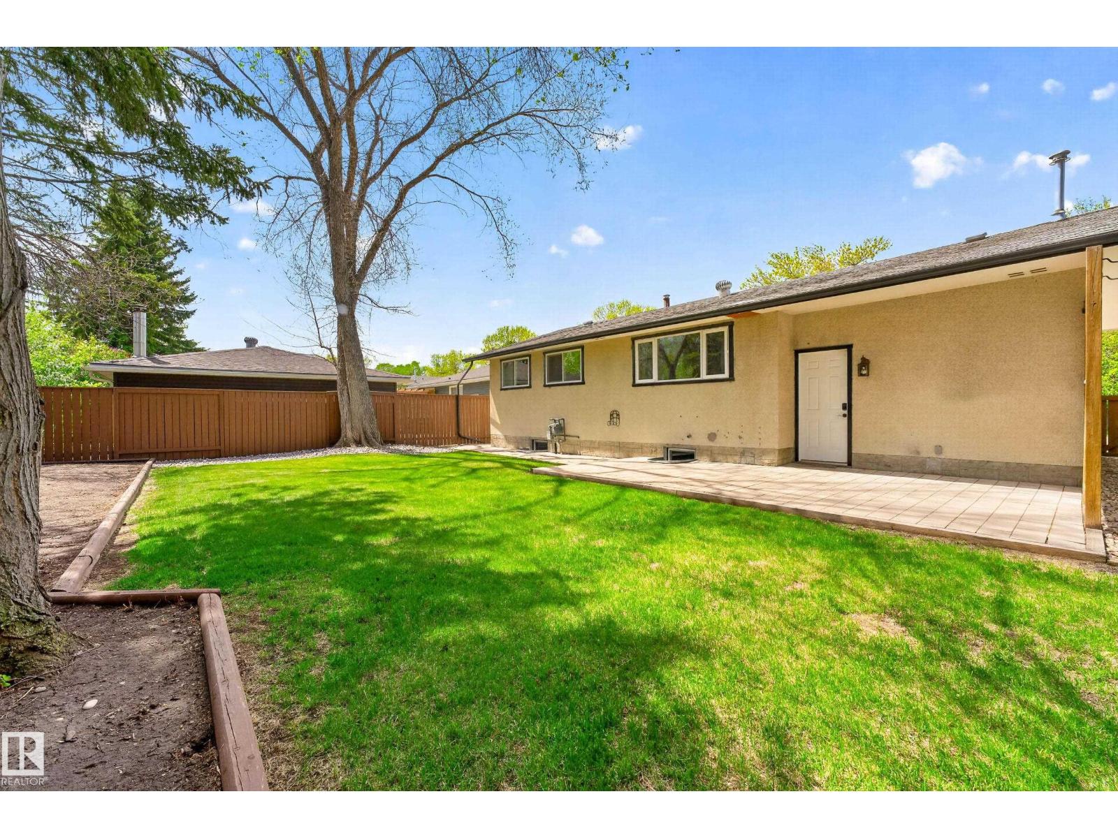 1017 McDermid DR - 55
