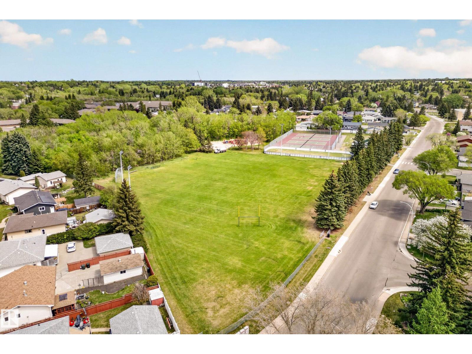 1017 McDermid DR - 64