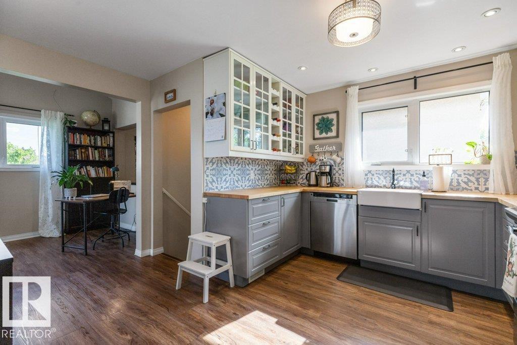 8723 68A ST NW - 10