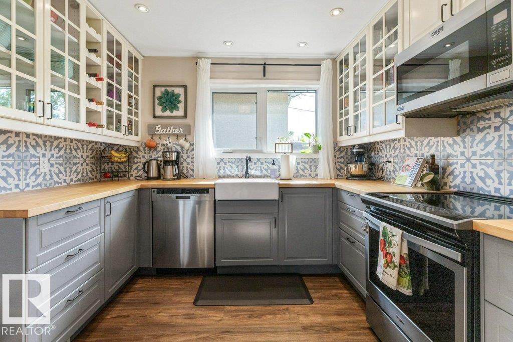 8723 68A ST NW - 12