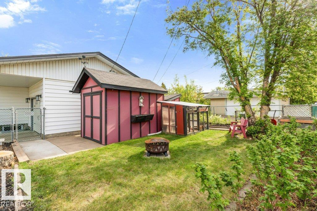 8723 68A ST NW - 36