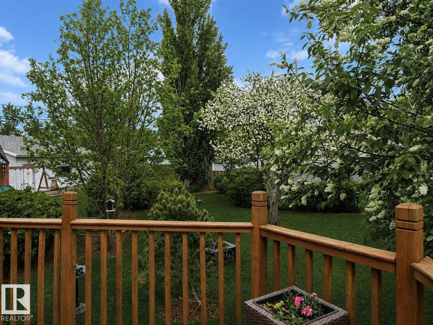 9813 152 ST NW - 72