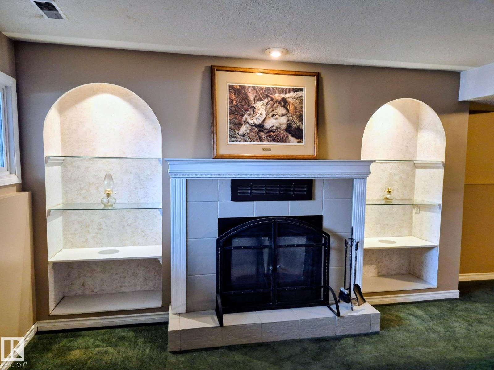 9813 152 ST NW - 69
