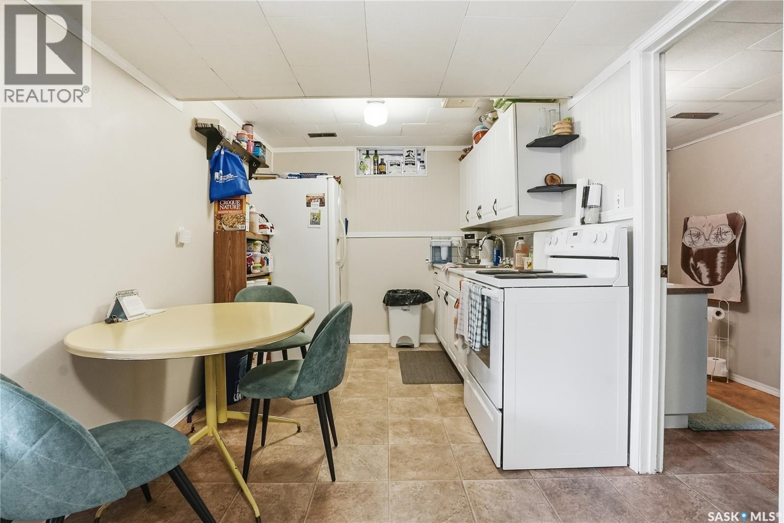 53 Rita CRESCENT - 24