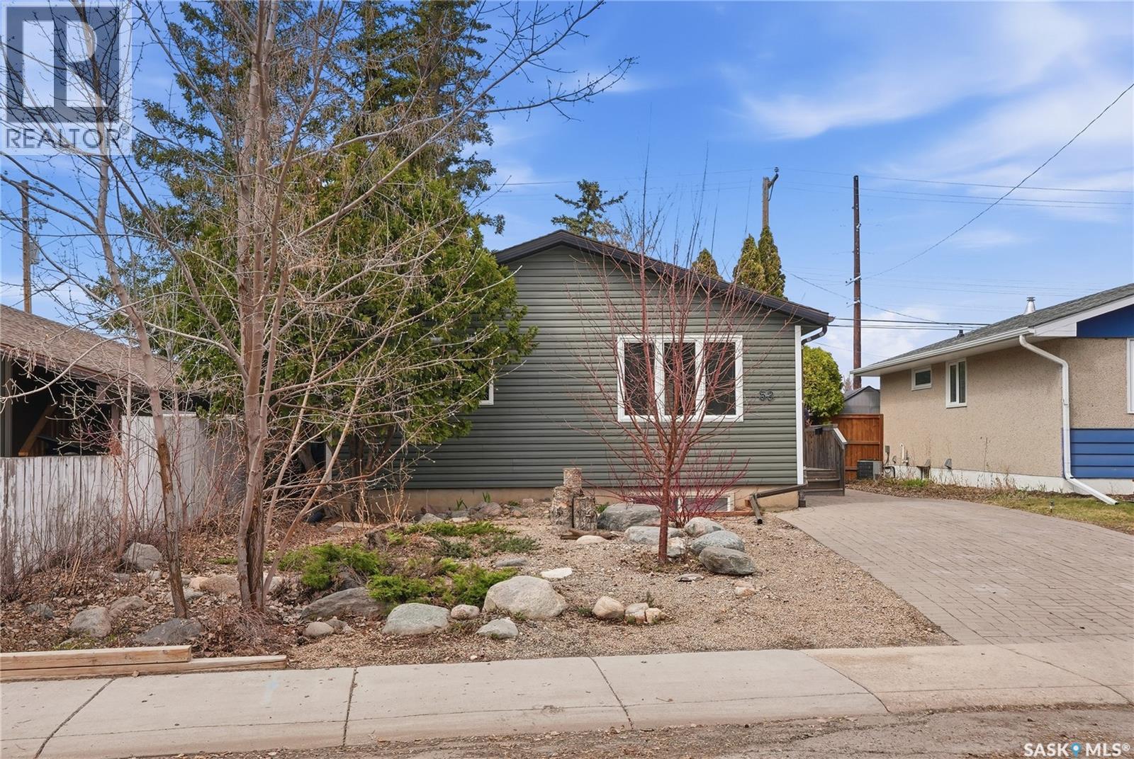 53 Rita CRESCENT - 43