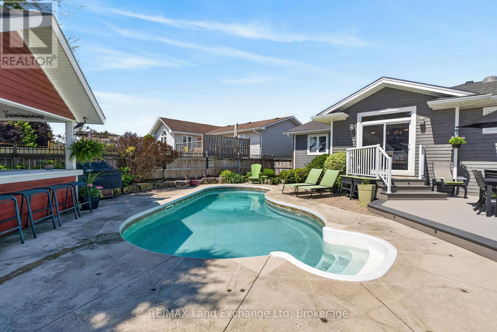 469 GRANDVIEW ROAD - 47