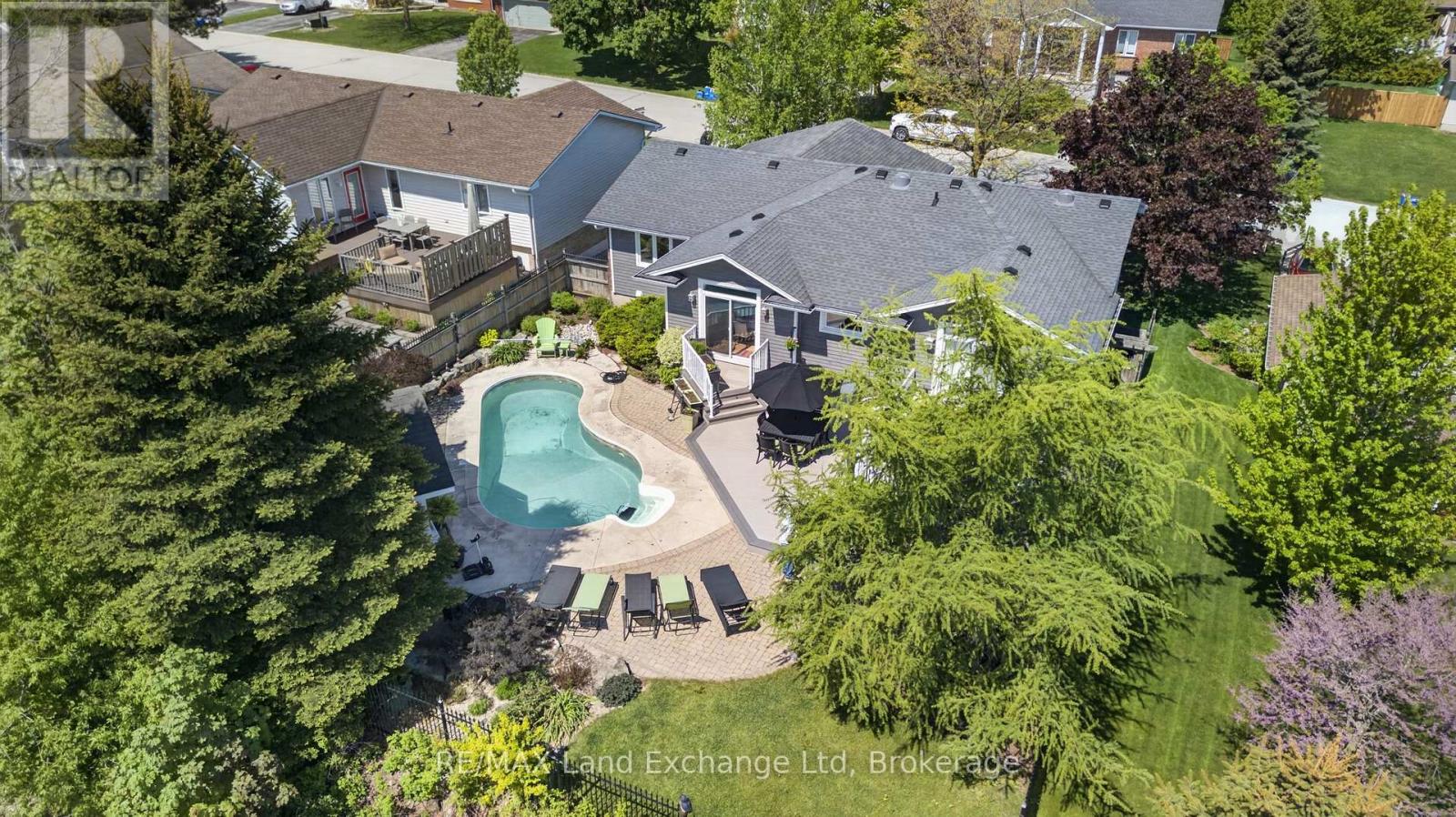 469 GRANDVIEW ROAD - Image 5