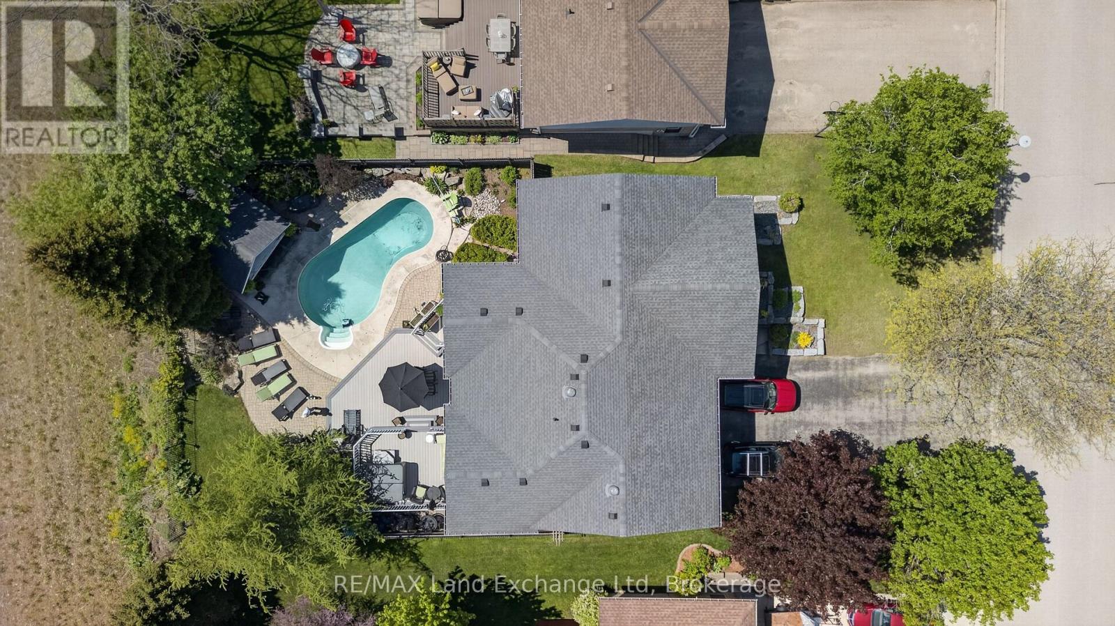 469 GRANDVIEW ROAD - 6