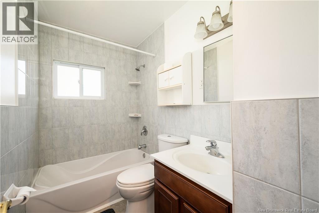 295 Buckingham Avenue - 15