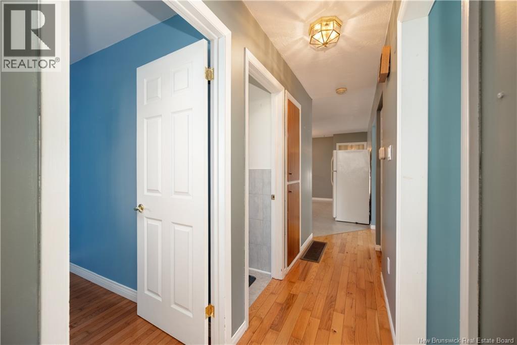 295 Buckingham Avenue - 21